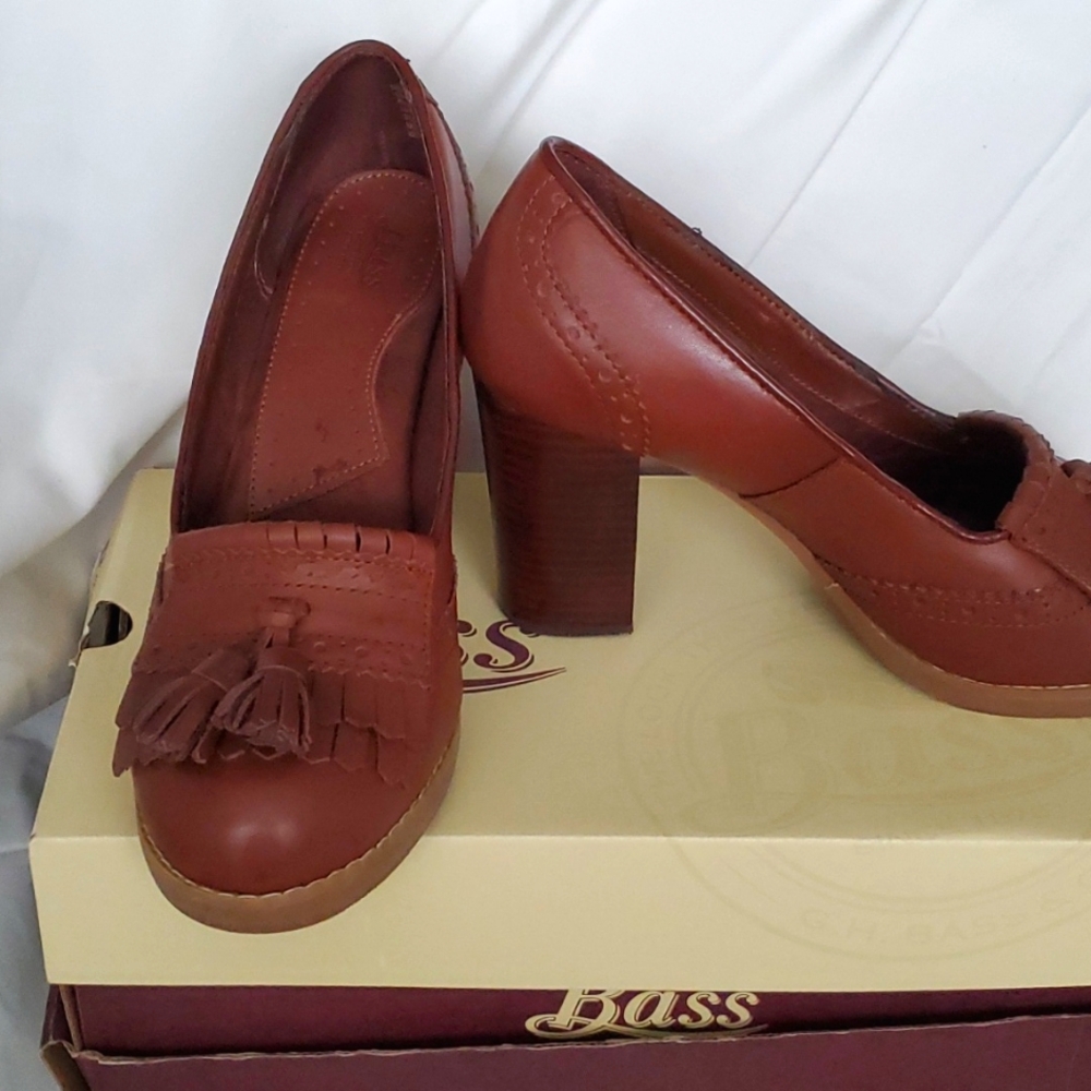GH Bass Block Heel